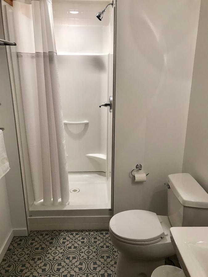 Our Cabin Bed & Breakfast Yellowknife Exterior foto